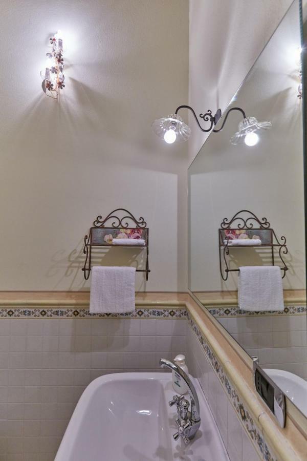 La Magnifica B&B Fauglia Extérieur photo